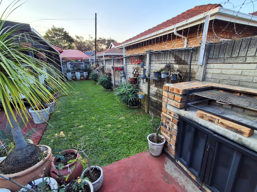 3 Bedroom Property for Sale in Protea Park North West